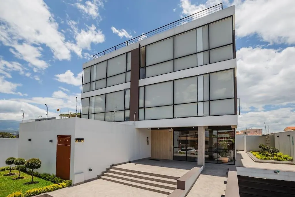Alba Garden Suite كويتو شقة