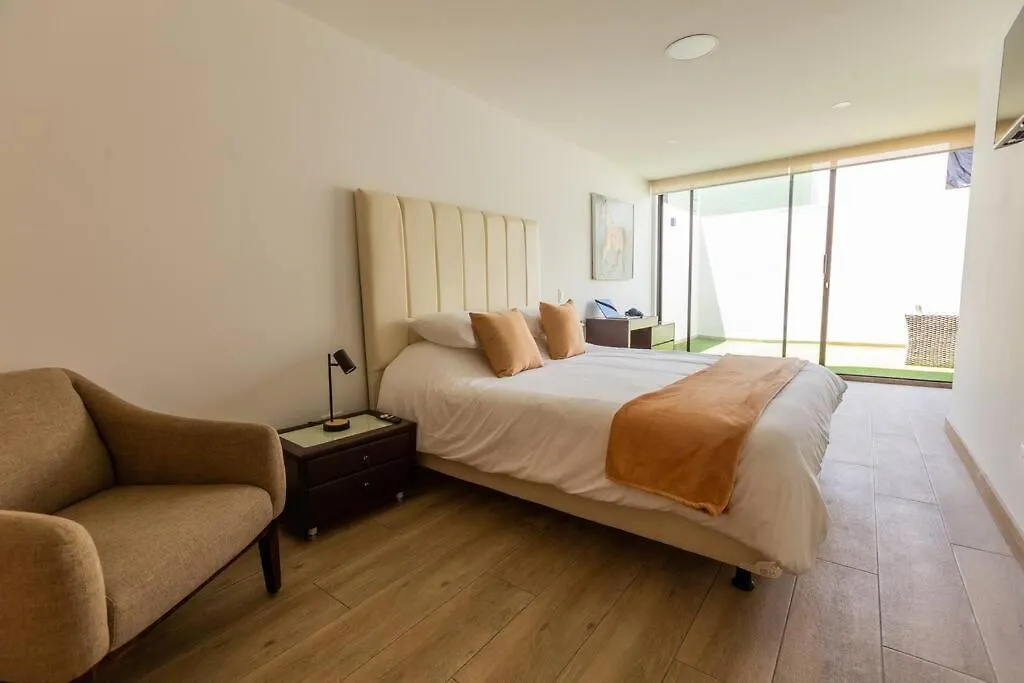 شقة Alba Garden Suite كويتو الإكوادور